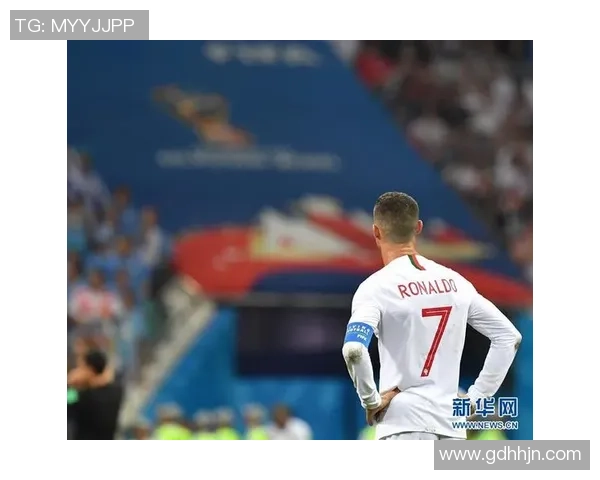 足球历史二十大传奇巨星盘点辉煌成就与经典瞬间